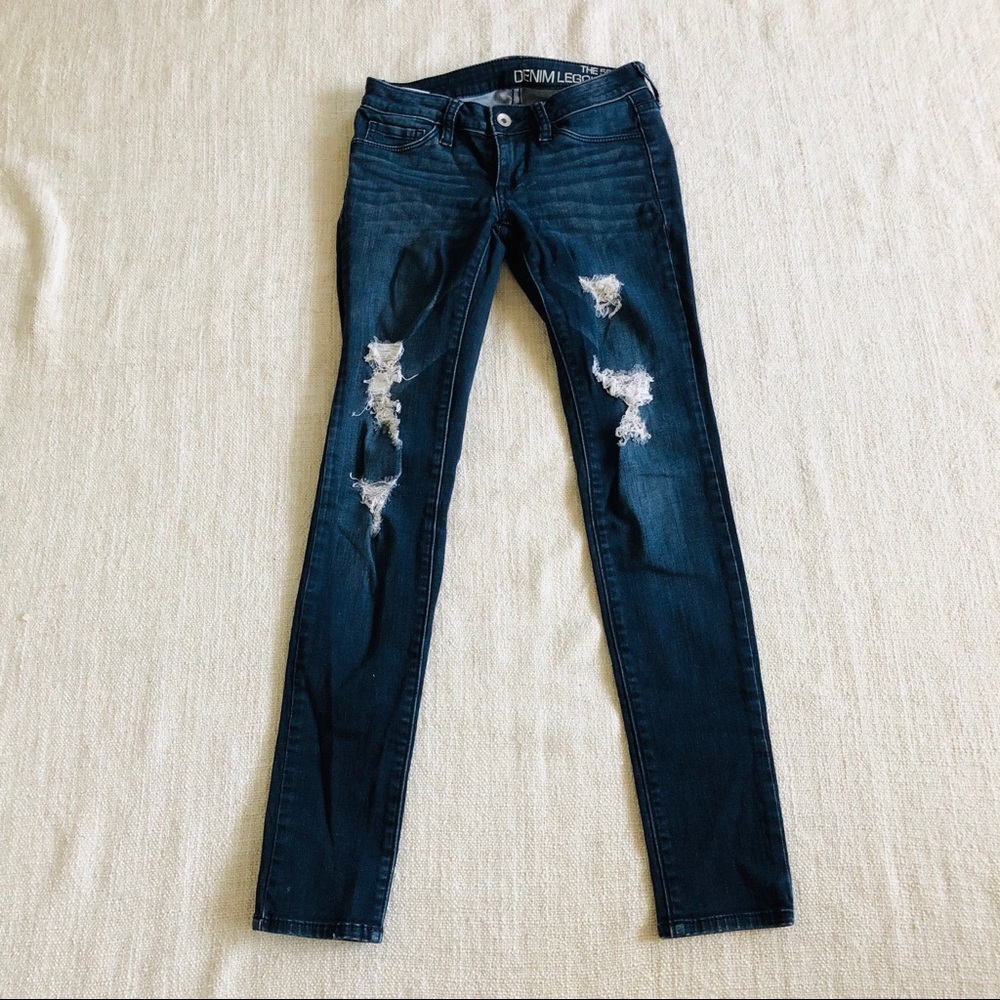 Bullhead Ripped Distressed Jean Leggings